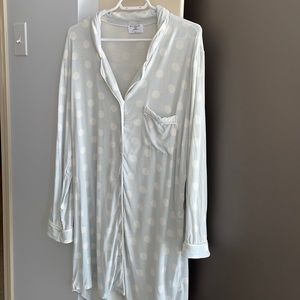 Jilly Box Large Nightie